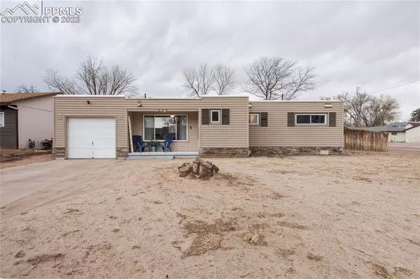 204 Norman DR, Colorado Springs, CO 80911