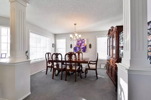 Calgary, AB T3K5V8,223 Coville Close NE