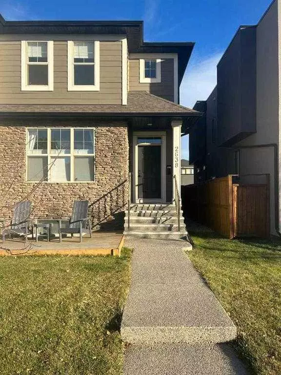 Calgary, AB T3E 2N7,2638 31 ST SW