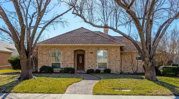 2202 Canyon Trail, Carrollton, TX 75007