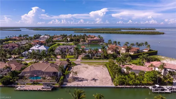 Marco Island, FL 34145,1558 Heights CT