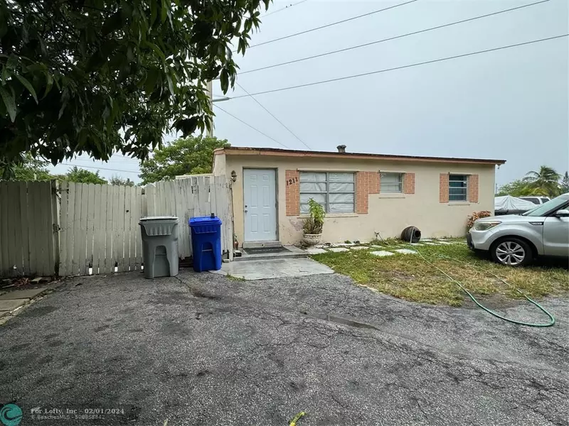 1211 NE 32ND ST, Pompano Beach, FL 33064