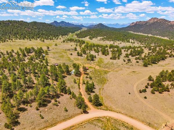 Westcliffe, CO 81252,9091 County Road 271