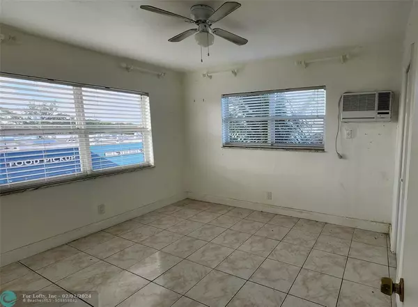 Fort Lauderdale, FL 33304,1100 NE 9th Ave  #308