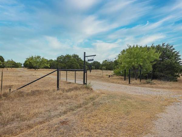 Tract 8 Sikes Street, Graford, TX 76449