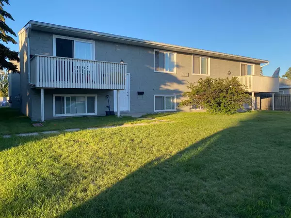 Calgary, AB T3B2M4,4604 73 ST NW