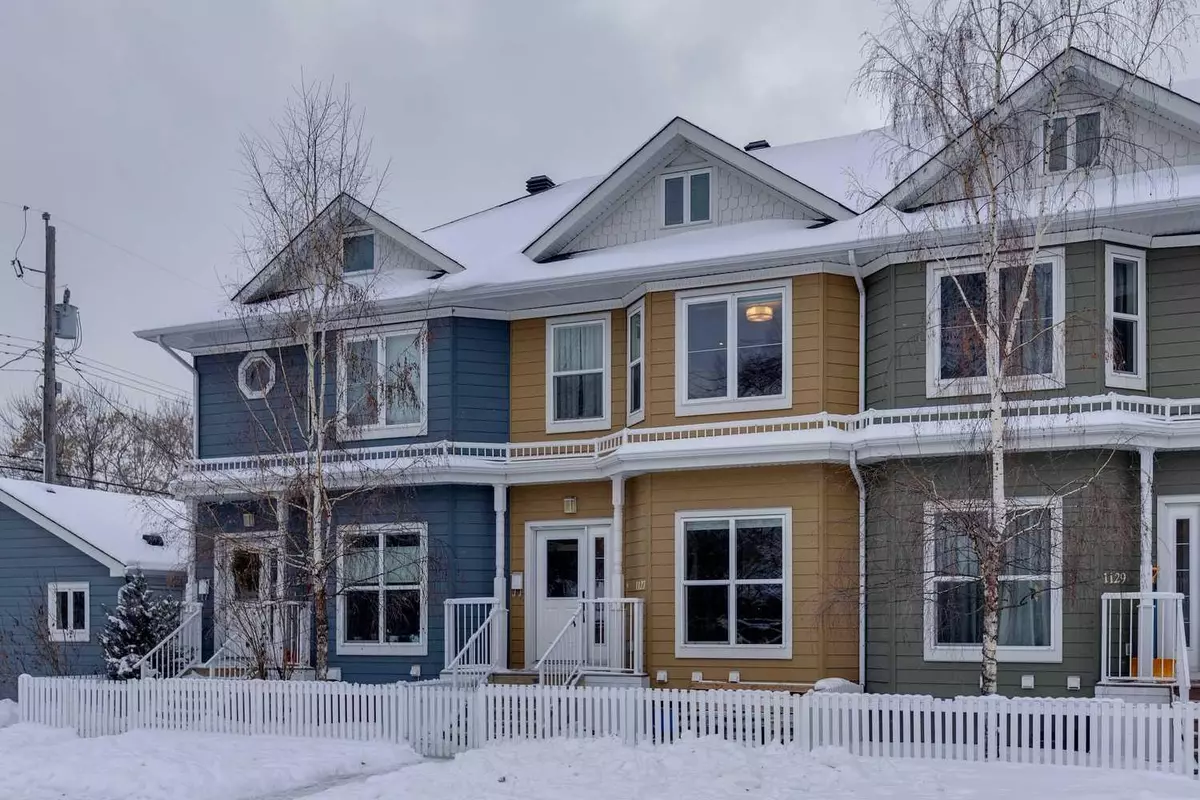 Calgary, AB T3C 1X5,1127 4 ST NE