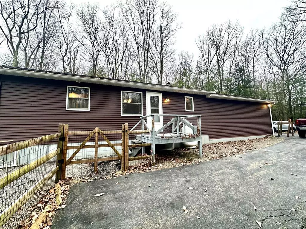 Franklin Township, PA 18235,385 Hemlock Trail