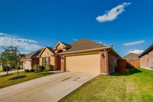 5292 Canfield Lane, Forney, TX 75126