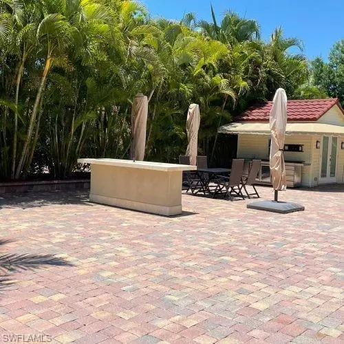 Naples, FL 34114,4762 Southern Breeze DR