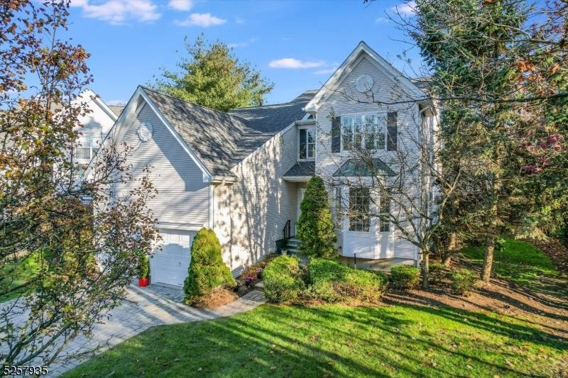 15 Brook Ridge Ct, Cedar Grove Twp., NJ 07009