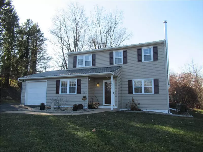 8390 Milky Way, Lower Milford Twp, PA 18092