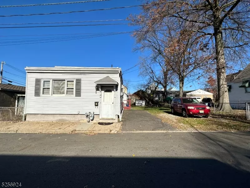 57 Franklin Ave, Garfield City, NJ 07026