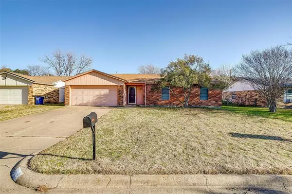 Burleson, TX 76028,422 Parkview Drive