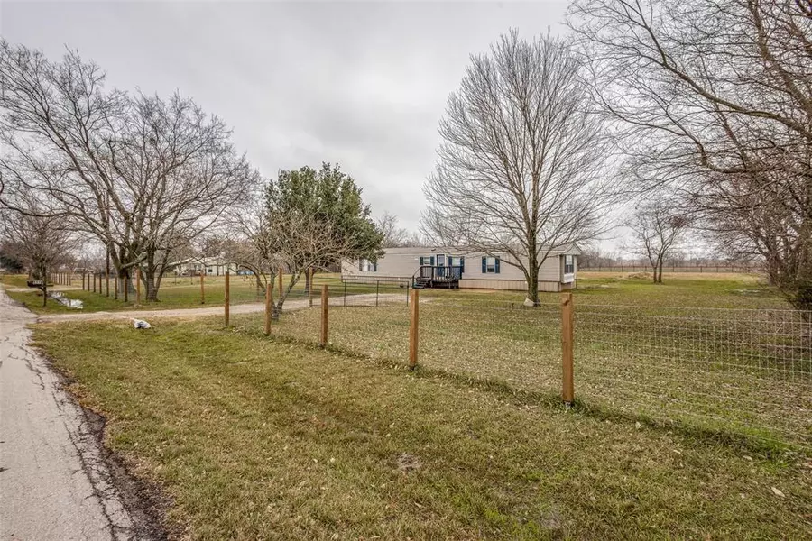 5276 County Road 3507, Quinlan, TX 75474