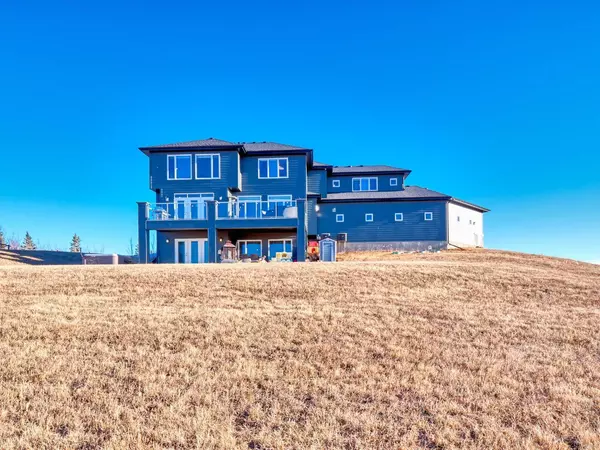 Rural Foothills County, AB T1S4Y4,250123 Dynasty DR W