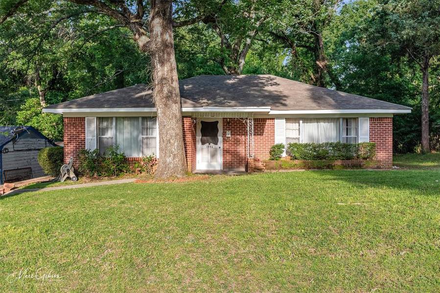 1506 Glen Avenue, Shreveport, LA 71109