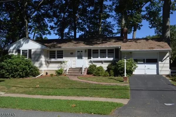 720 Tiffany Ave, River Vale Twp., NJ 07675