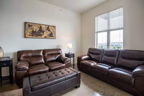 Fort Worth, TX 76102,201 W Lancaster Avenue #423