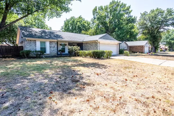 Fort Worth, TX 76137,3940 Windflower Lane