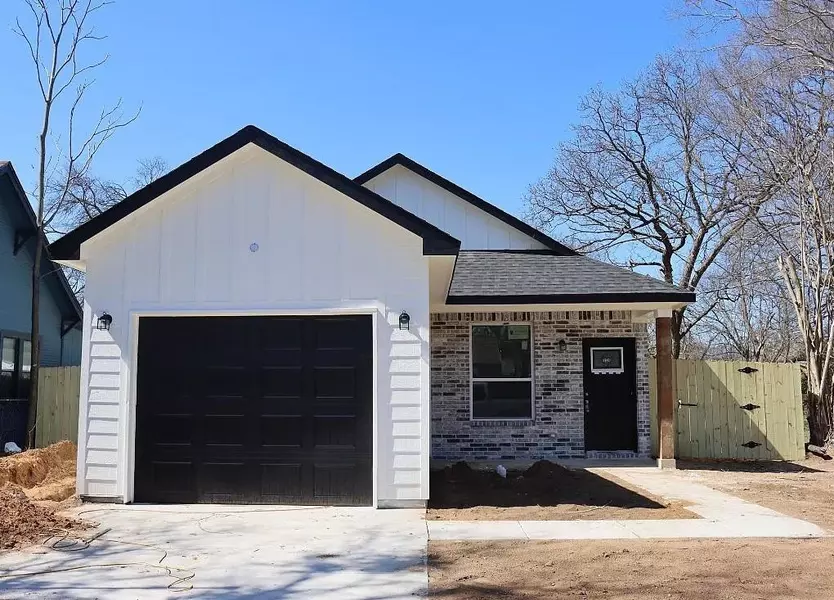 3811 Penelope Street, Dallas, TX 75210