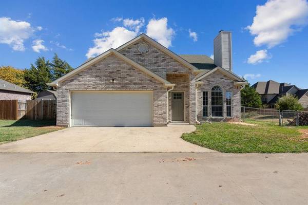 124 Country View Circle, Pottsboro, TX 75076