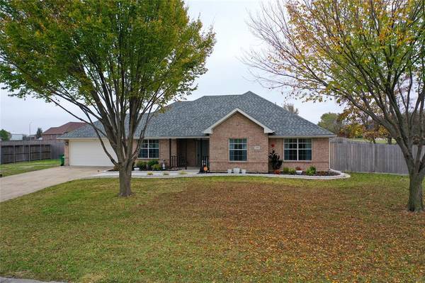 200 Grant Drive, Fate, TX 75189