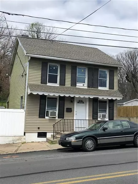 438 Race Street, Catasauqua Borough, PA 18032