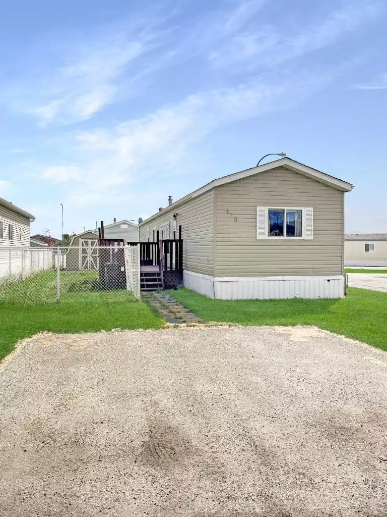 Grande Prairie, AB T8X1P5,10615 88 ST #138