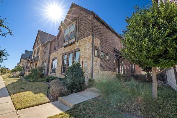 4667 Rhett Lane #E, Carrollton, TX 75010