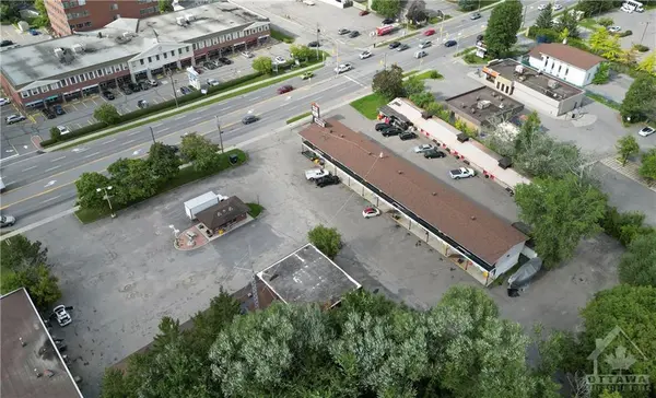 Ottawa, ON K2H 5Y8,2044 ROBERTSON RD