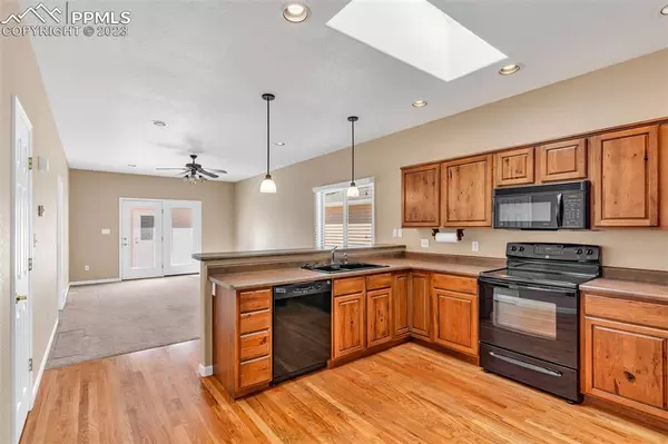 Pueblo, CO 81005,4161 Surfwood LN