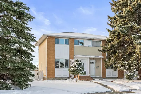 Calgary, AB T2A 2J5,116 Pennsburg WAY SE