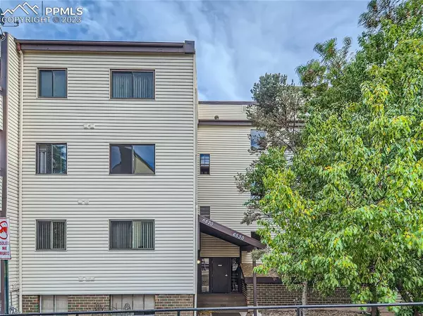 6520 Delmonico DR #301, Colorado Springs, CO 80919