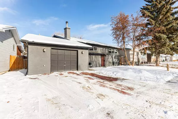 Calgary, AB T2J0G3,708 94 AVE SE