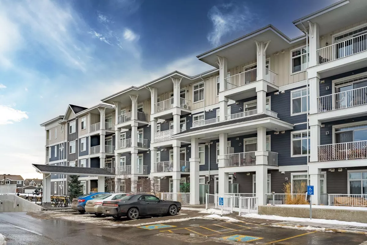 Calgary, AB T3M 3A8,200 Auburn Meadows Common SE #421