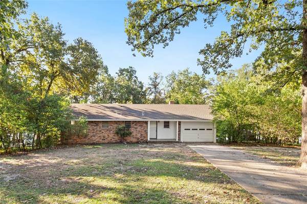 498 CR 2425, Mineola, TX 75773