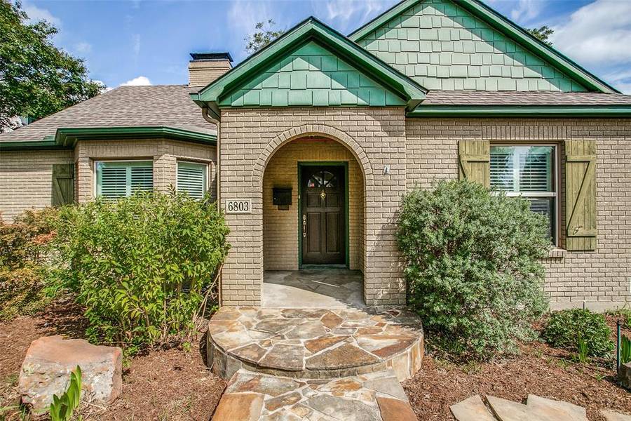 6803 Kenwood Avenue, Dallas, TX 75214