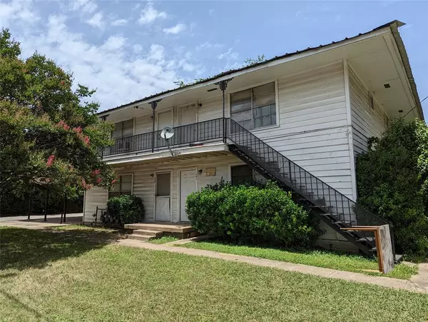 4405 Jamaica Street, Dallas, TX 75210