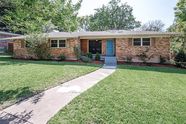 8718 Stanwood, Dallas, TX 75228