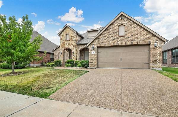 306 Hawks Drive,  Fate,  TX 75087