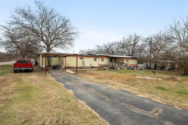 Southmayd, TX 75092,505 Aaron Lane