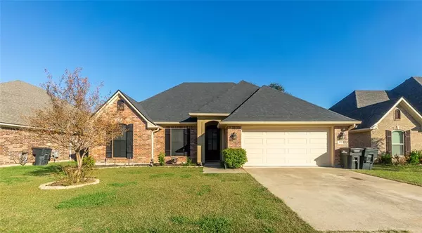 1713 Hassell Drive, Bossier City, LA 71112