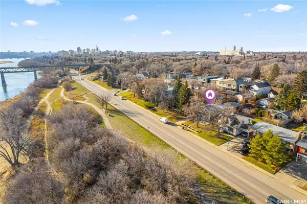 Saskatoon, SK S7K 3J2,1325 Spadina CRESCENT E