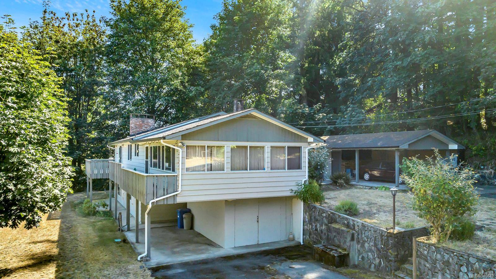 Cobble Hill, BC V0R 1L0,2765 Cameron Taggart Rd