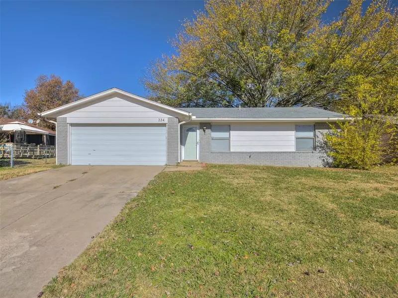 224 W Edgewater Street, Broken Arrow, OK 74012