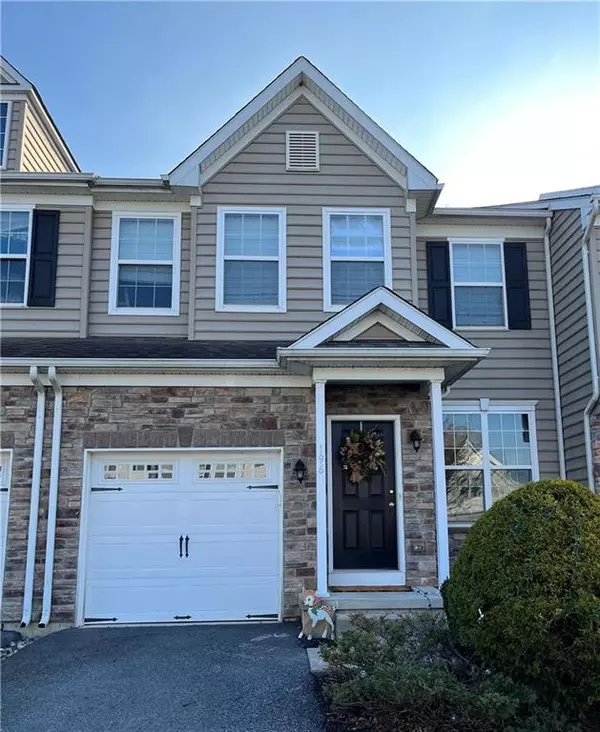 196 Redclover Lane, Upper Macungie Twp, PA 18104