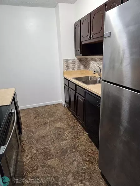 3301 Spanish Moss Ter  #217, Lauderhill, FL 33319