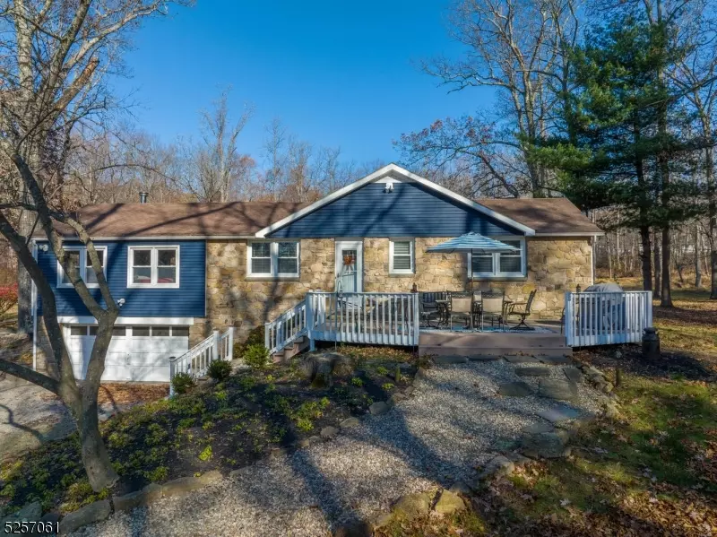 53 Old Readingsburg Rd, Lebanon Twp., NJ 07830