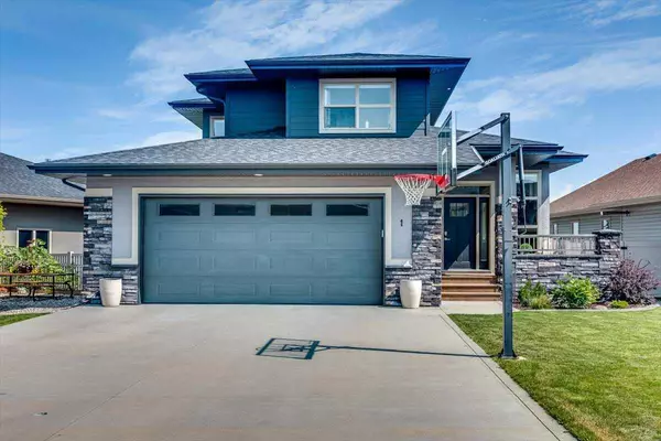 Lacombe, AB T4L 0J1,1 Meadow Close